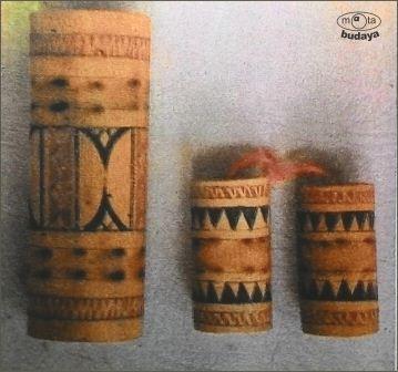 benda hias motif Geometris benda hias motif Geometris